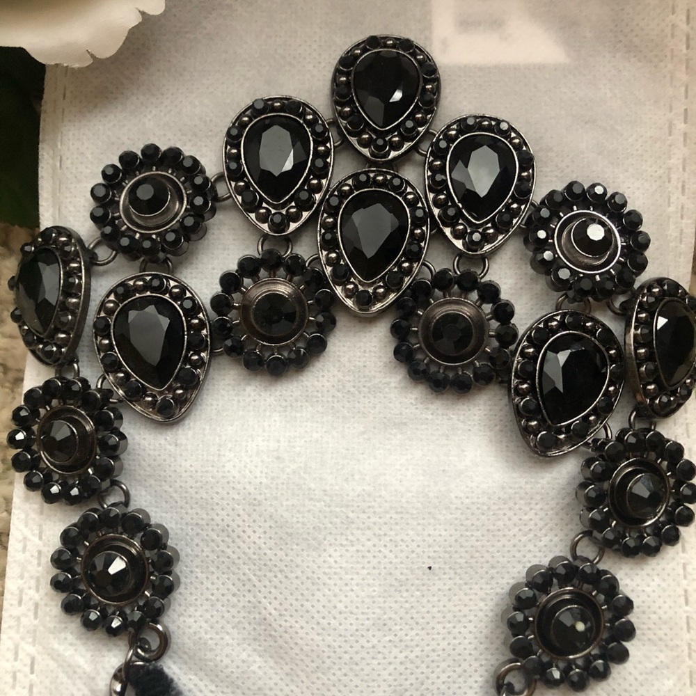 Necklaces - Picture 2 of 3